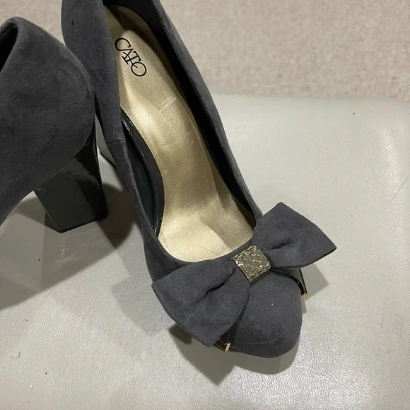 Cato Heels - Picture 2 of 4